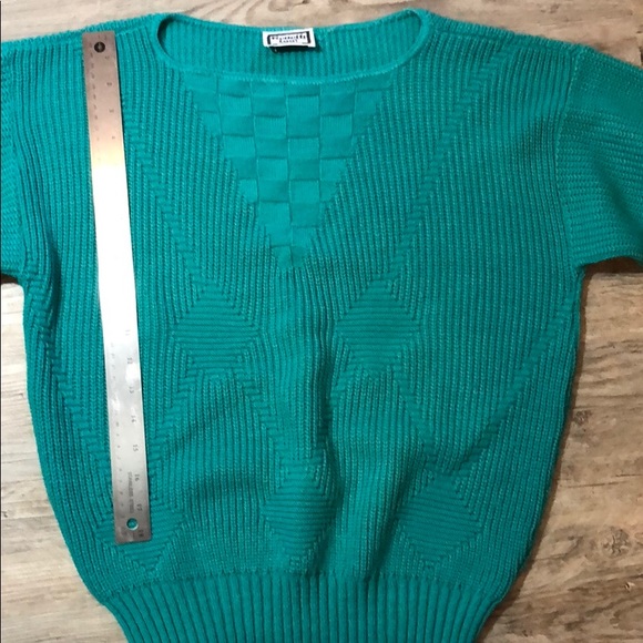 Vintage Turquoise Sweater - Picture 7 of 8